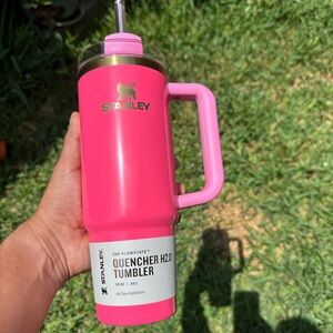 30 oz Stanley Pink parade tumbler.